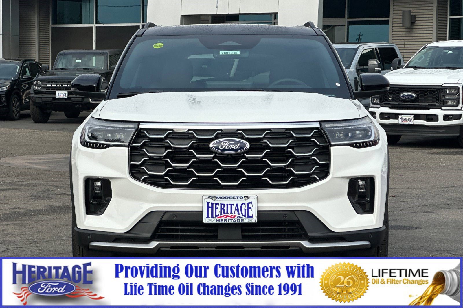 2026 Ford Explorer Platinum - Photo 8