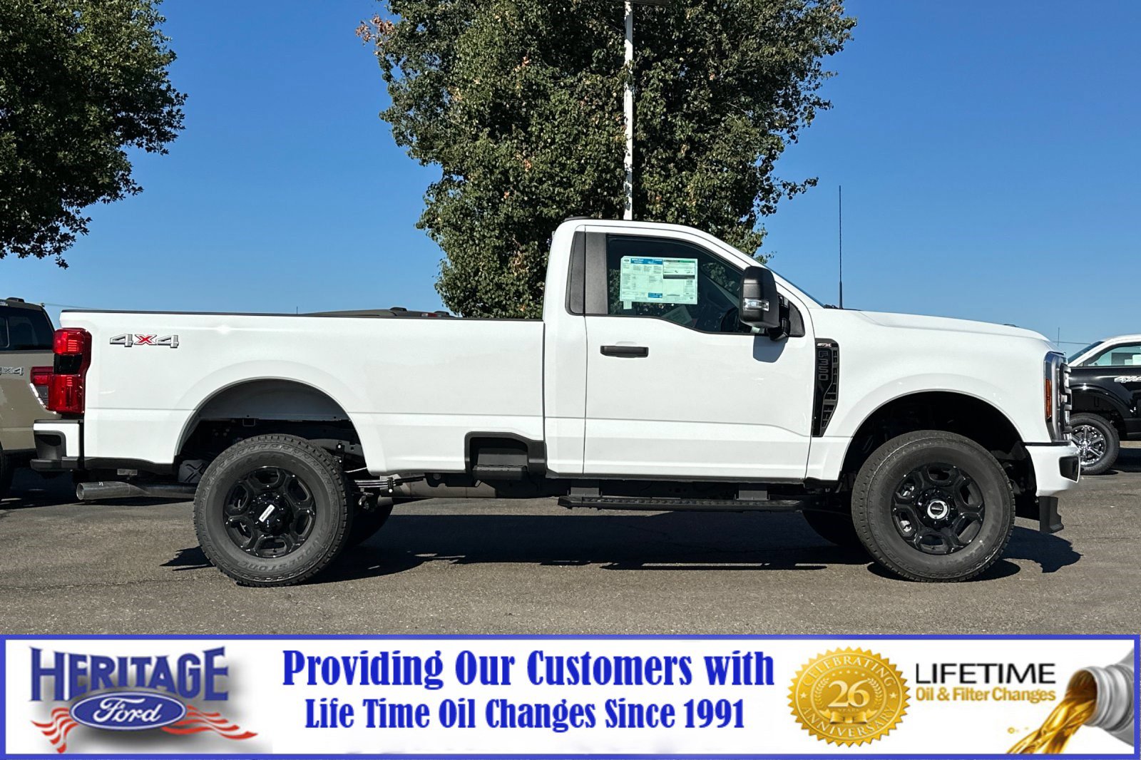 2025 Ford F-350 photo 2