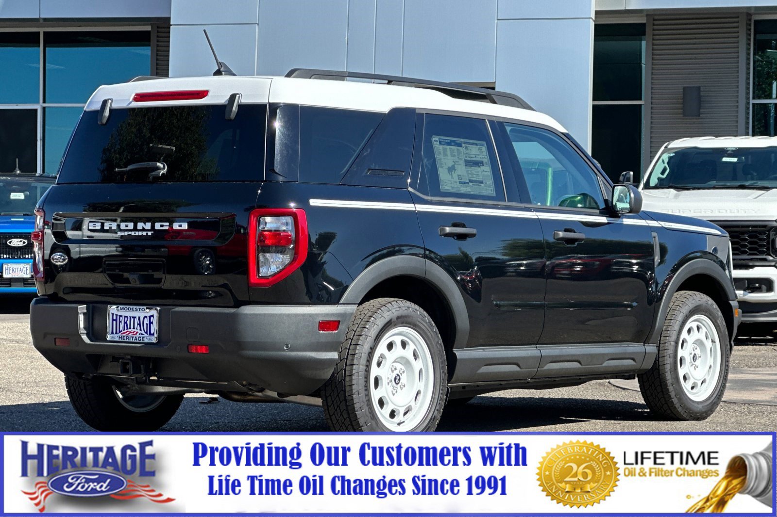 2024 Ford Bronco Sport Heritage photo 2