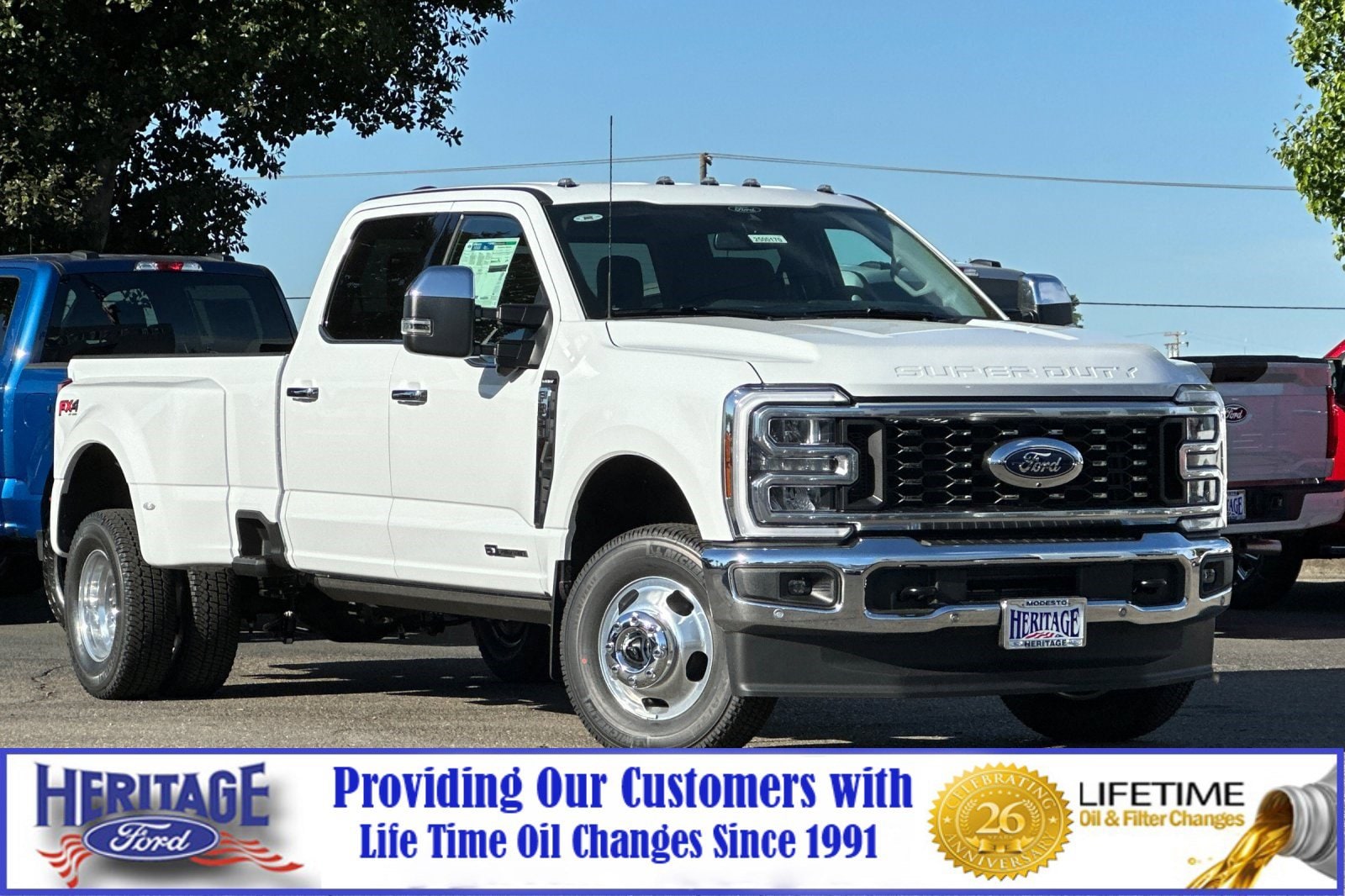 2025 Ford F-350 Super Duty Lariat's photo