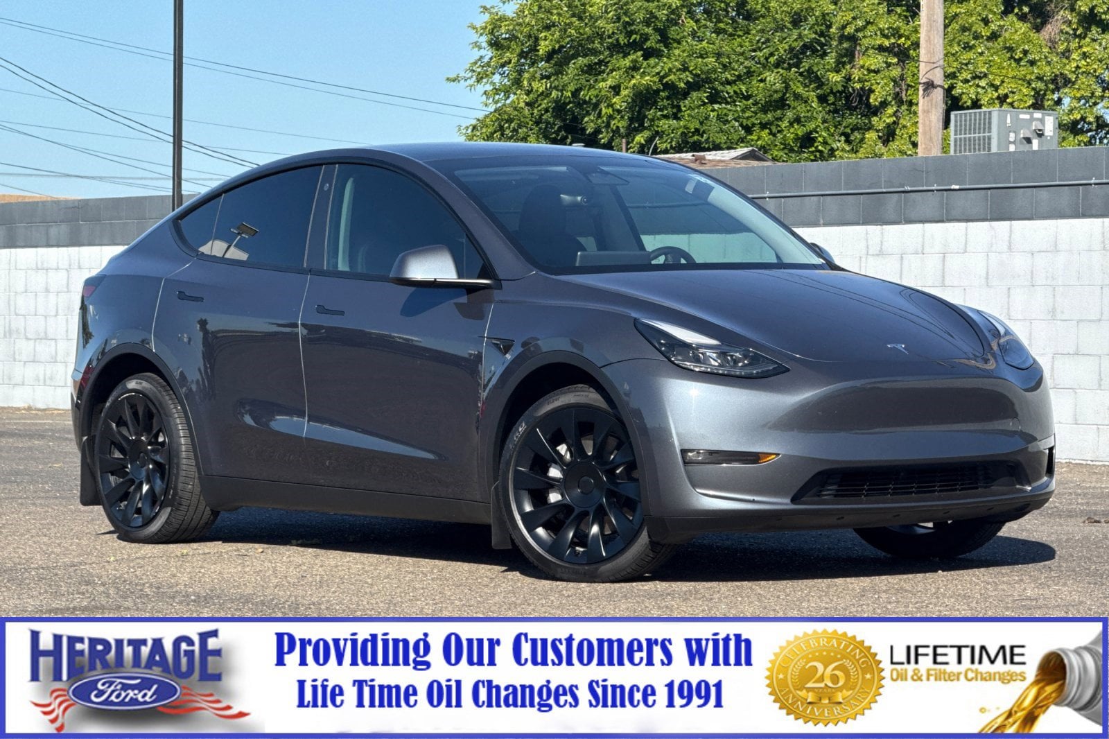 2023 Tesla Model Y Long Range Dual Motor All-Wheel Drive's photo