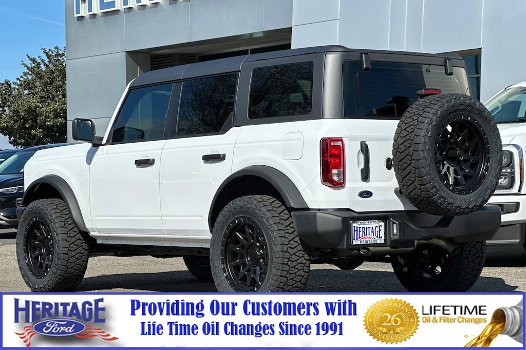 New 2025 Ford Bronco Base SUV