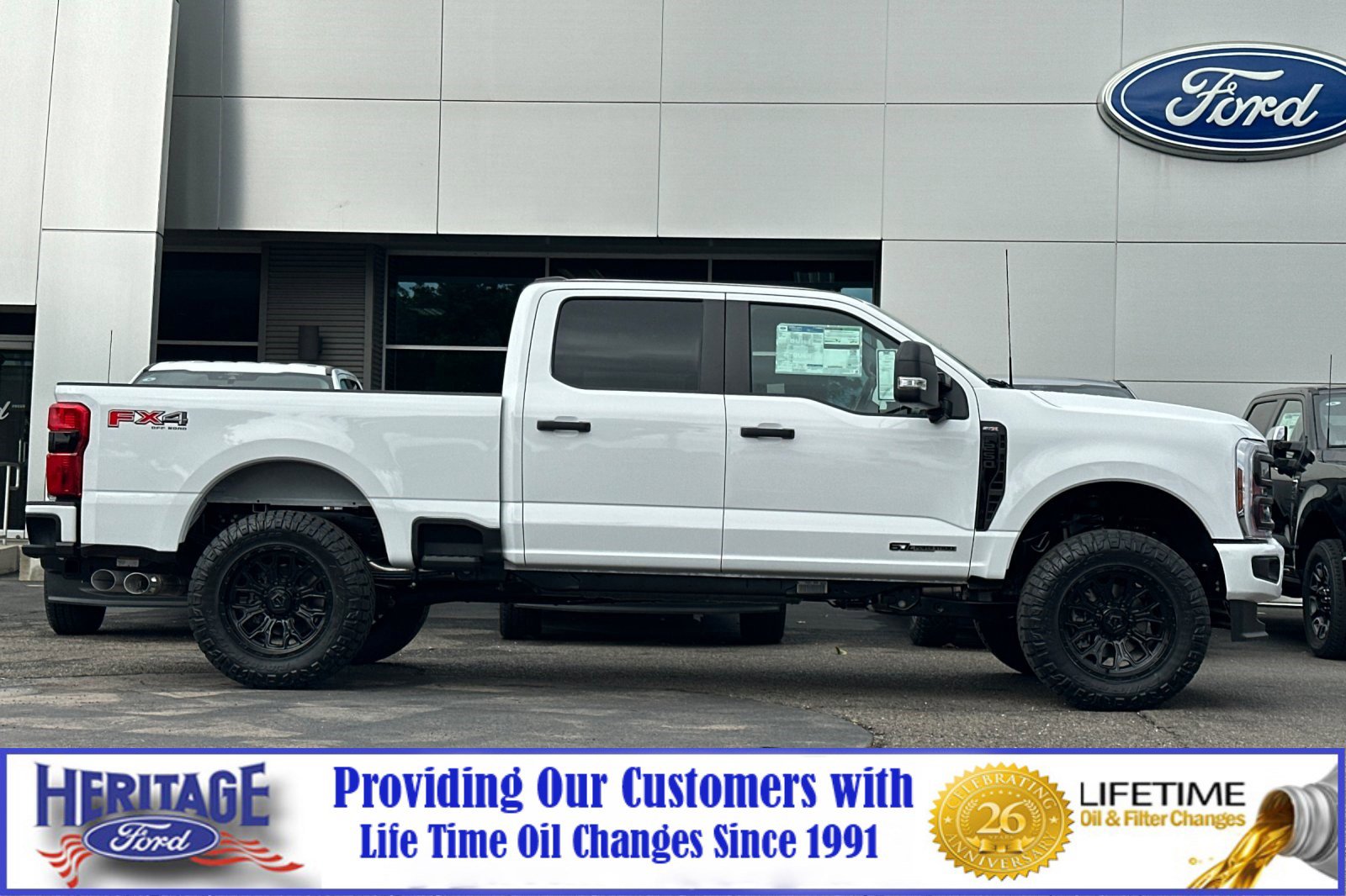2025 Ford F-250 photo 2