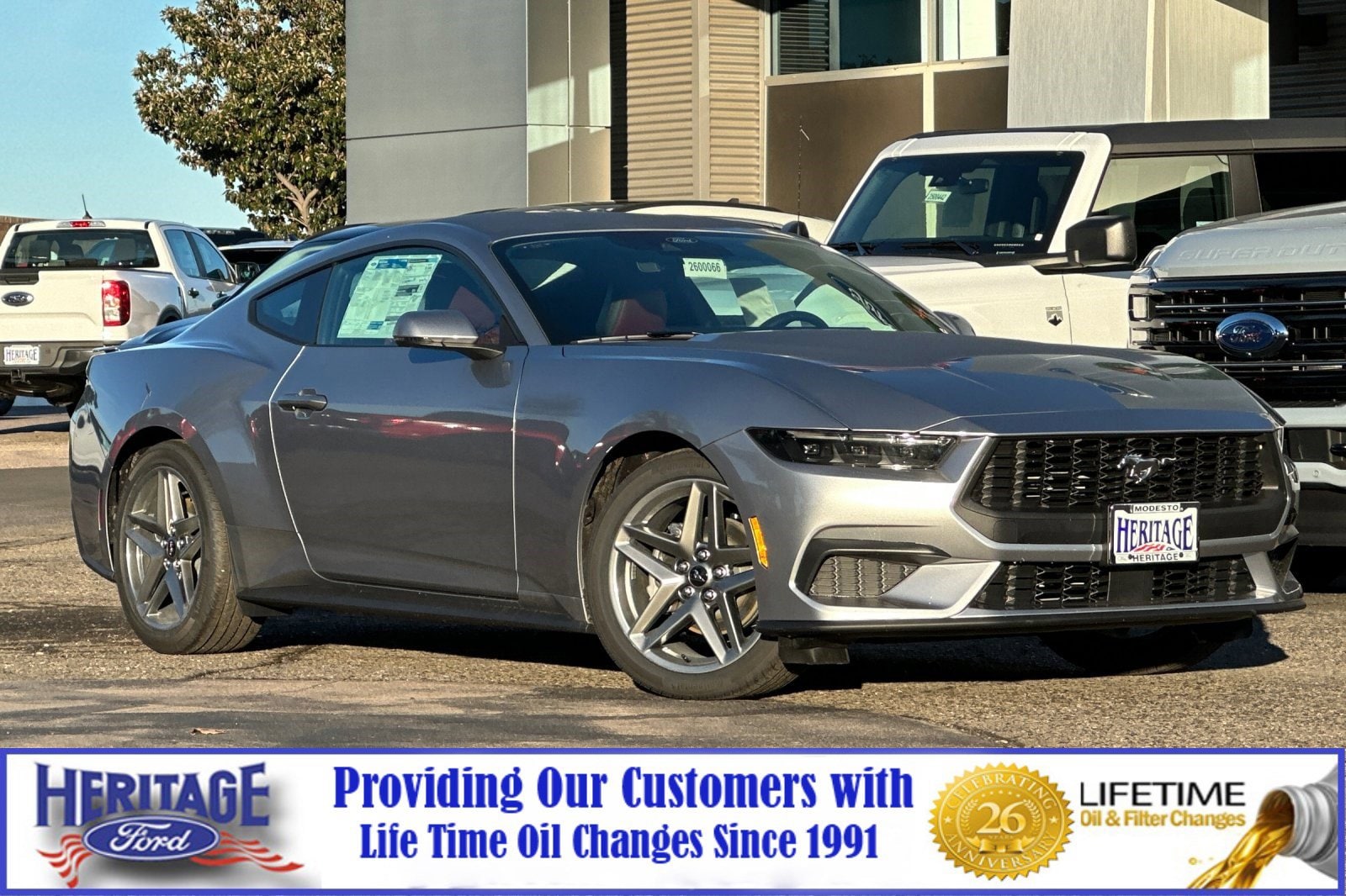 2026 Ford Mustang EcoBoost Premium's photo