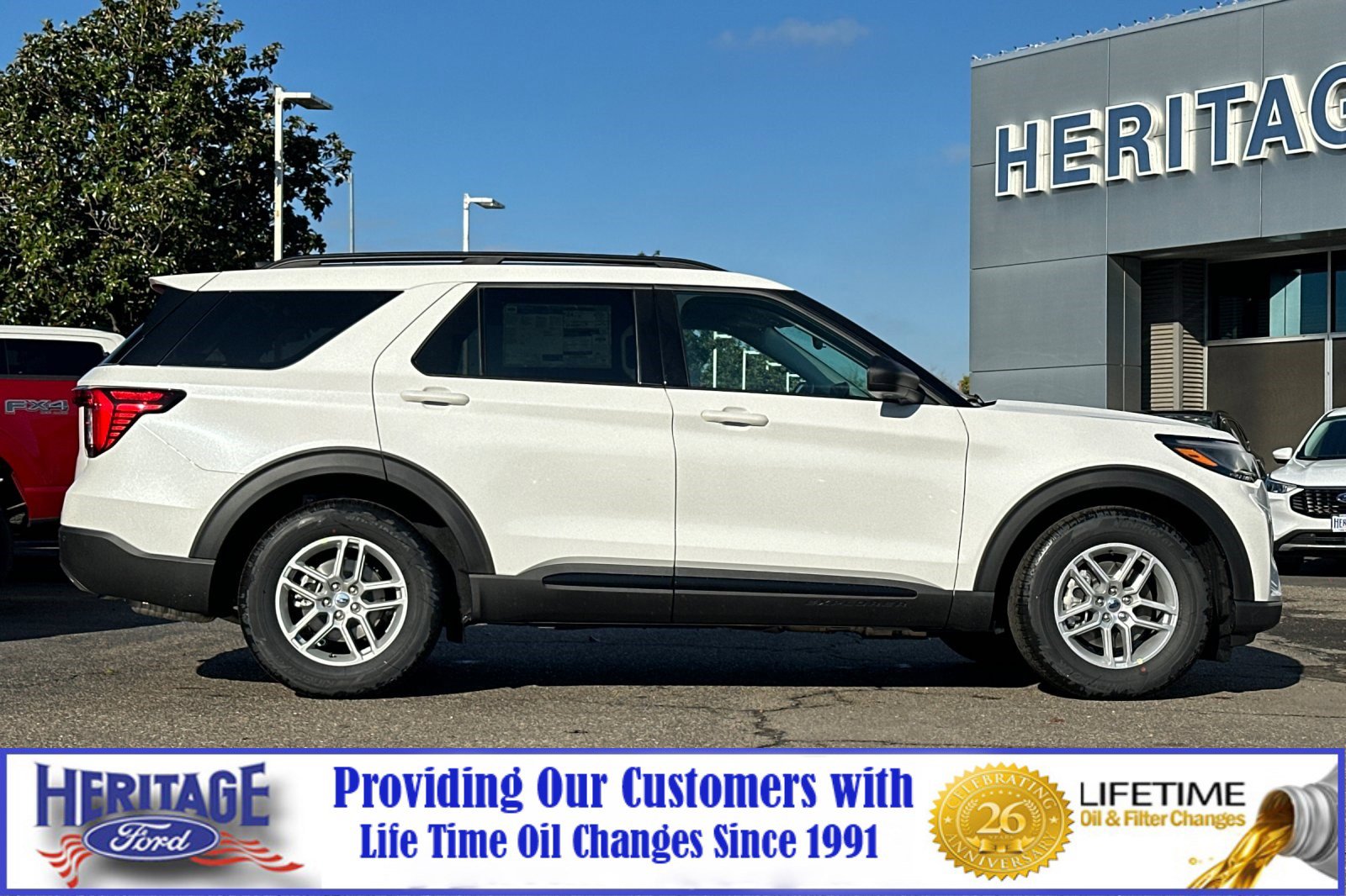 2026 Ford Explorer photo 2