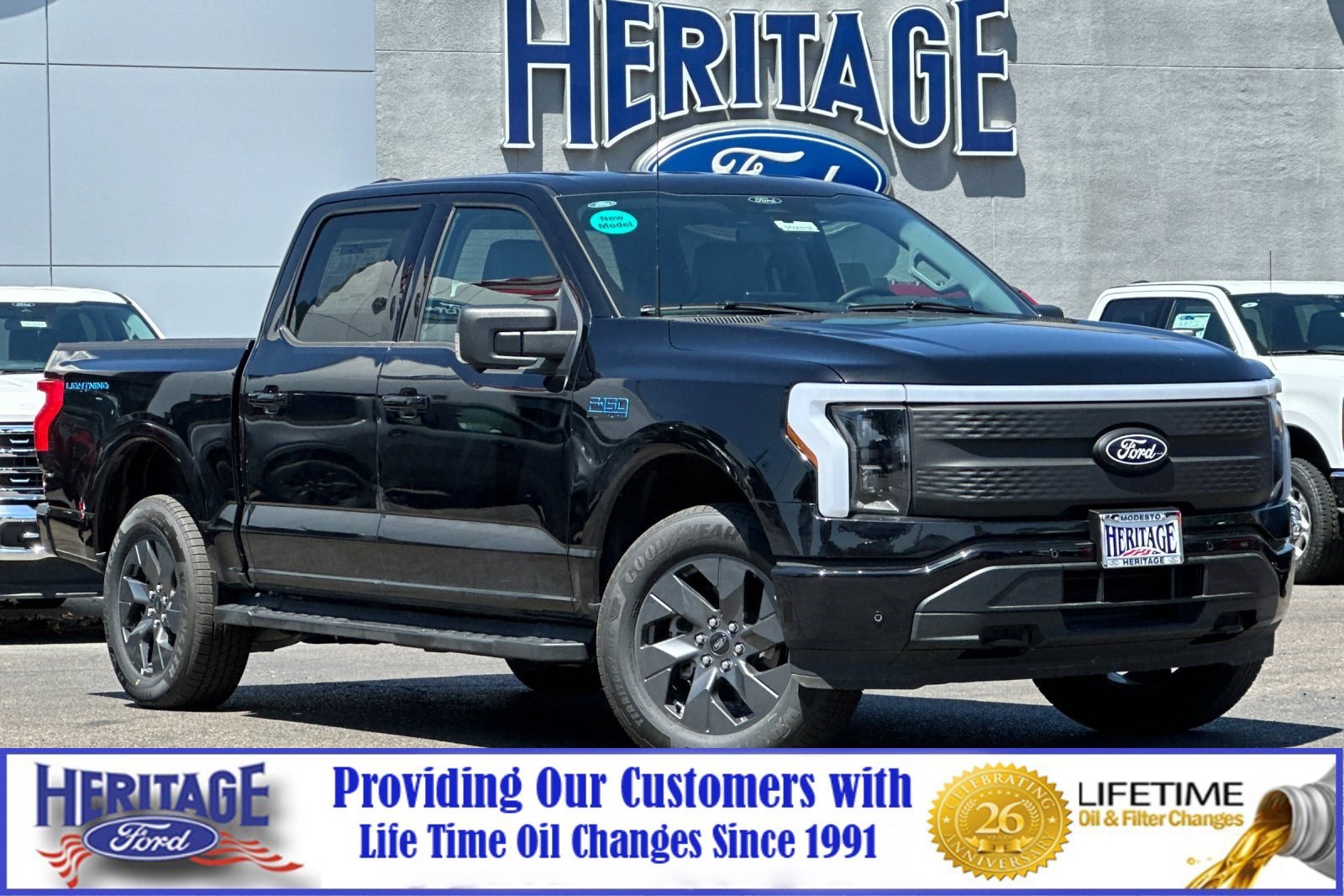 2025 Ford F-150 Lightning Flash's photo