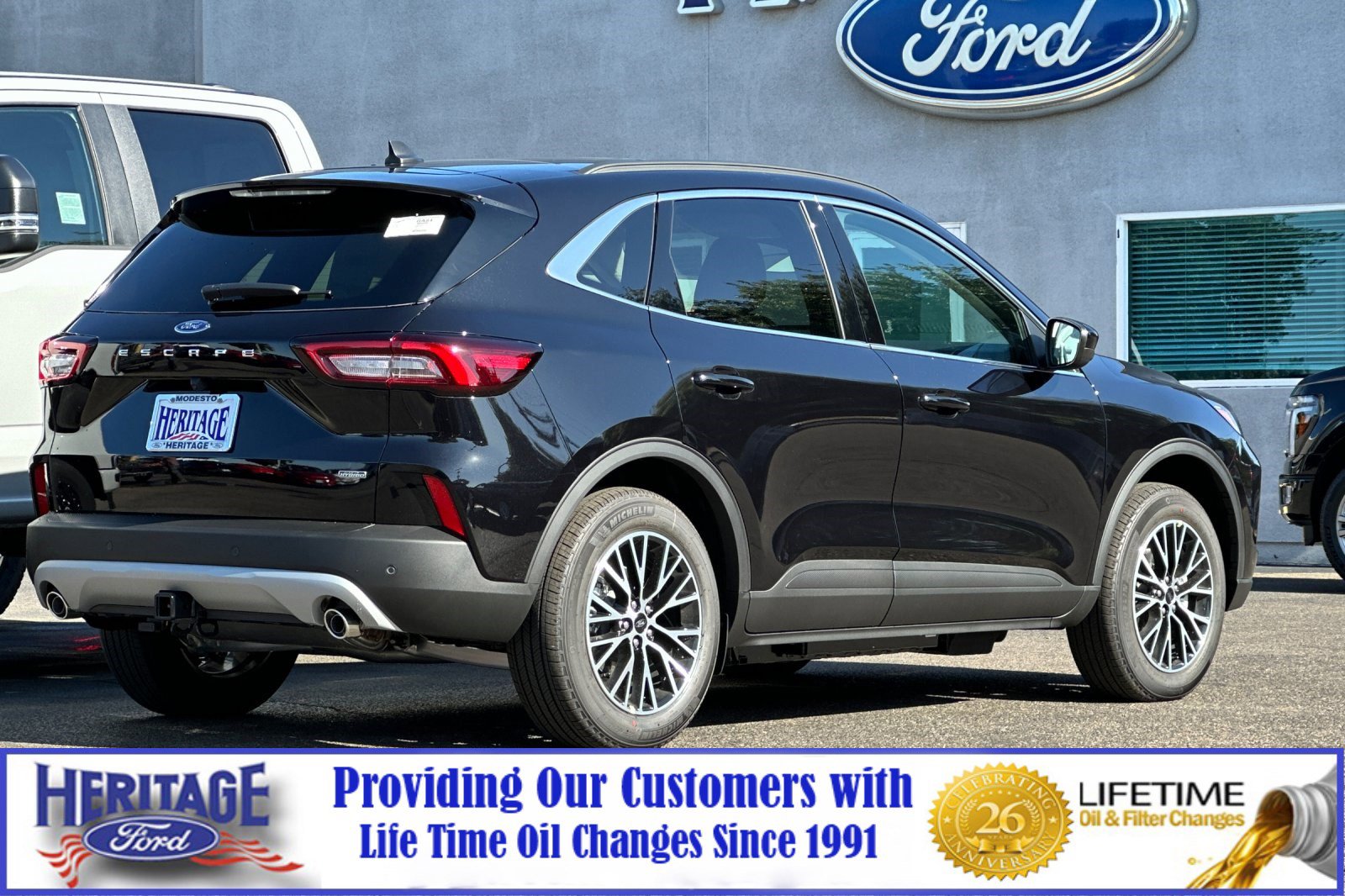 2025 Ford Escape Plug-In Hybrid Base photo 3