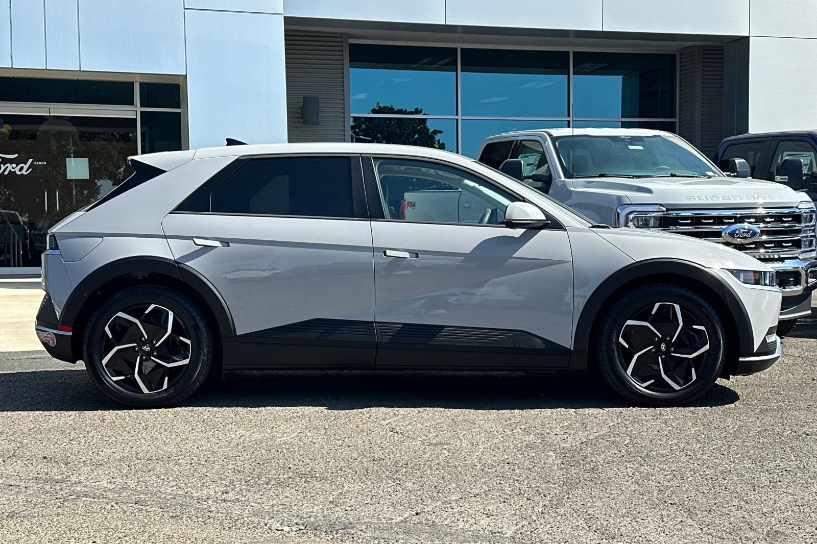 Used 2024 Hyundai IONIQ 5 SEL with VIN KM8KN4DE3RU288587 for sale in Modesto, CA