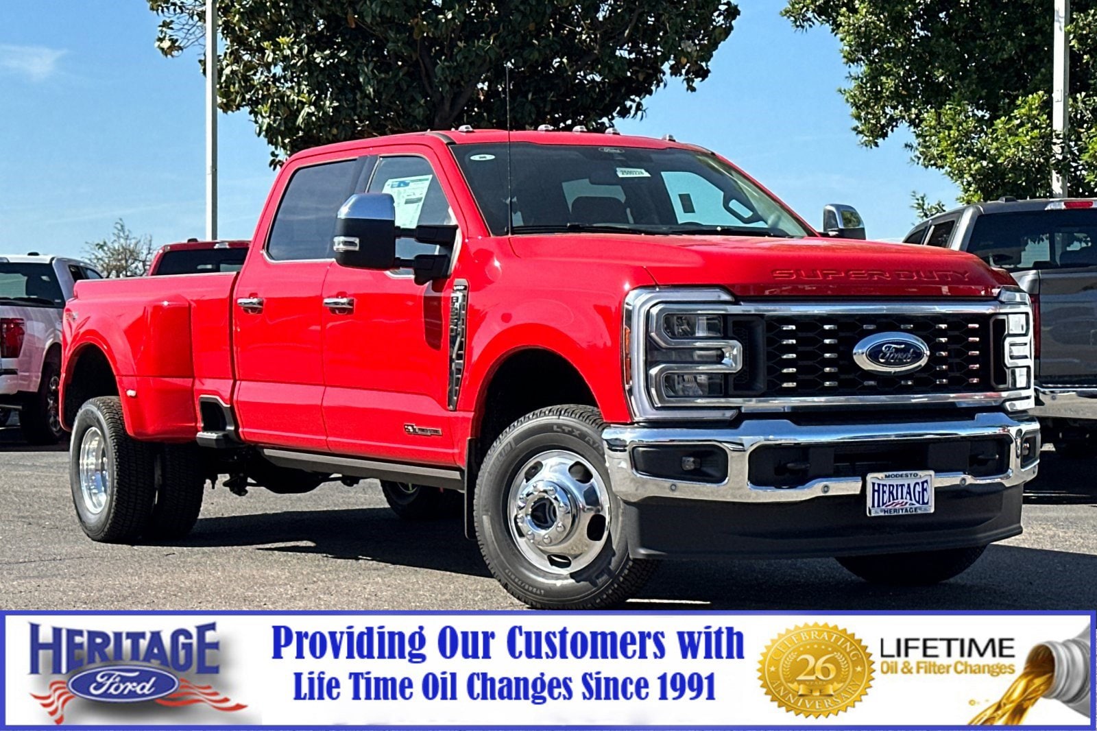 2025 Ford F-350 Super Duty Lariat's photo