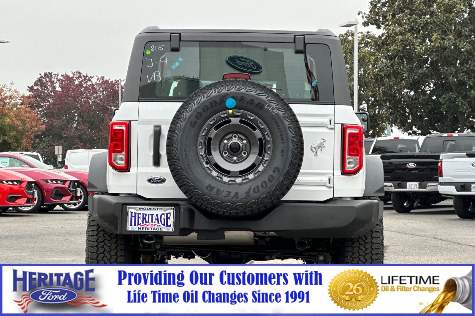 2025 Ford Bronco Base photo 4