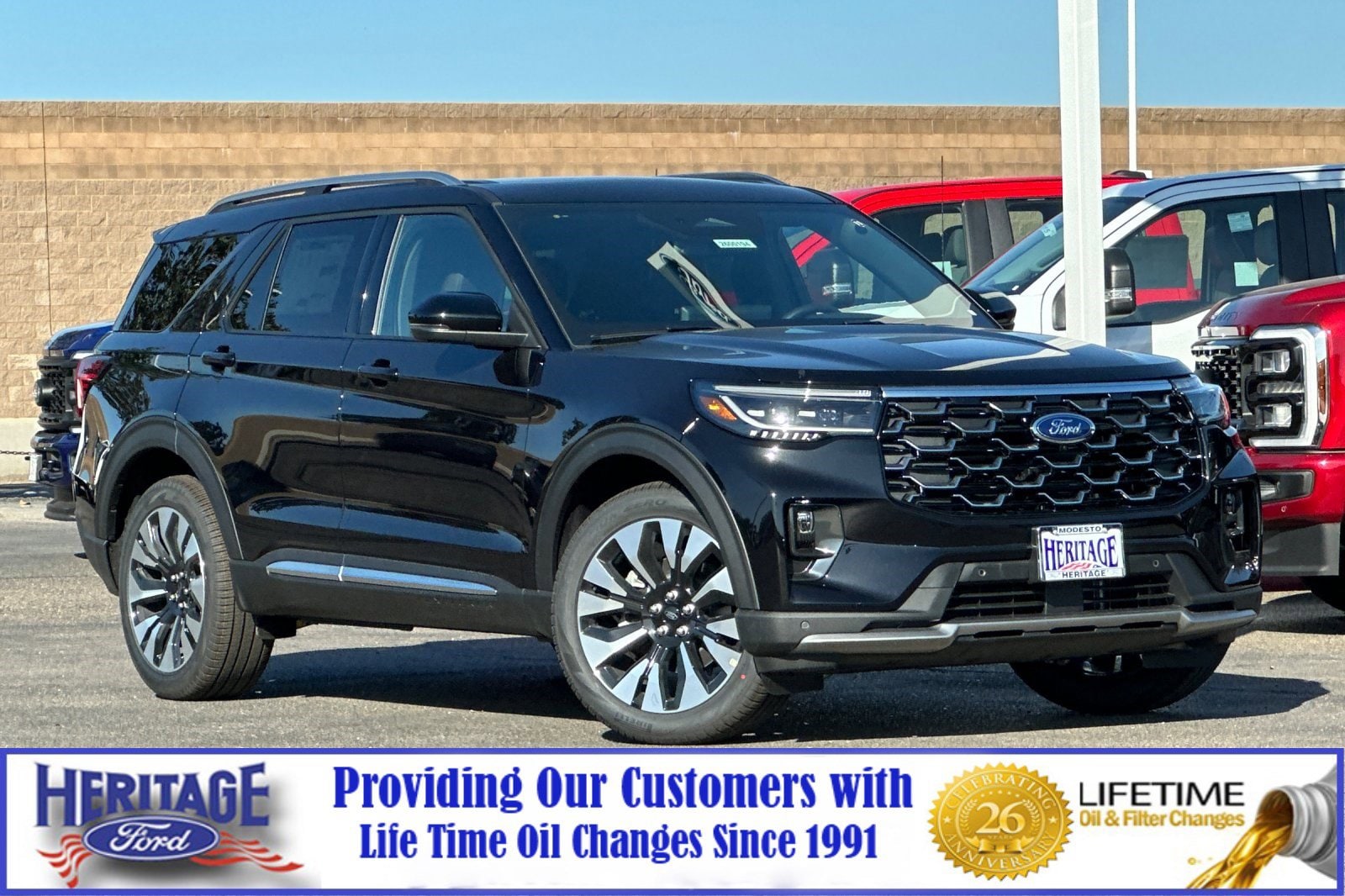 2026 Ford Explorer Platinum 4WD's photo