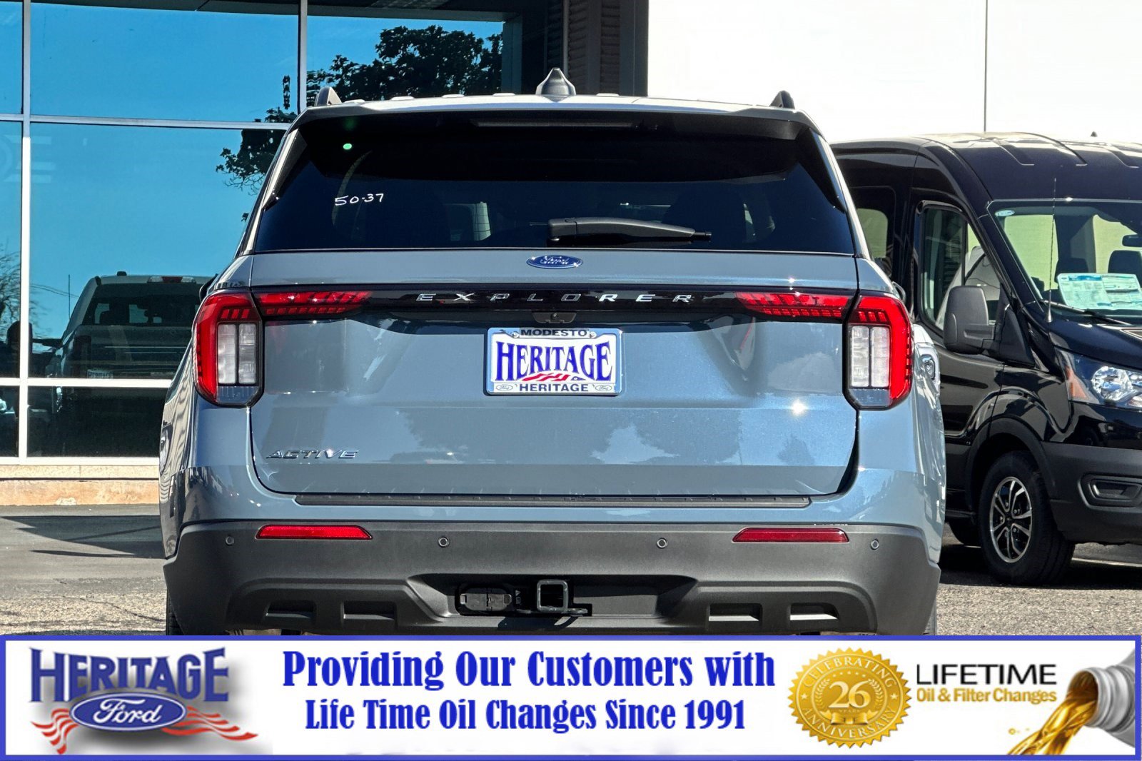 2026 Ford Explorer photo 4