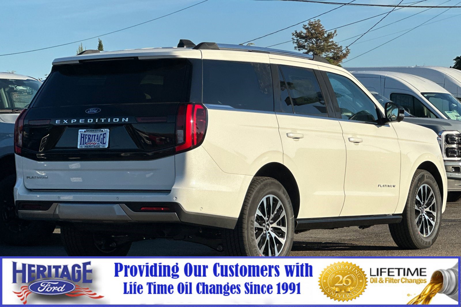 2025 Ford Expedition Platinum photo 3