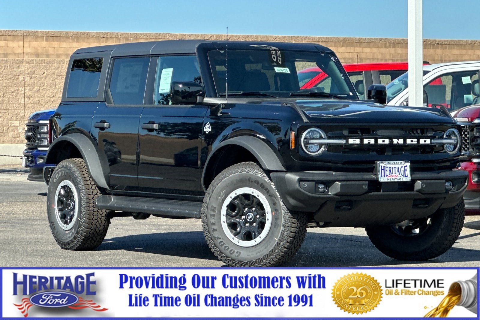 2026 Ford Bronco Outer Banks 4x4's photo