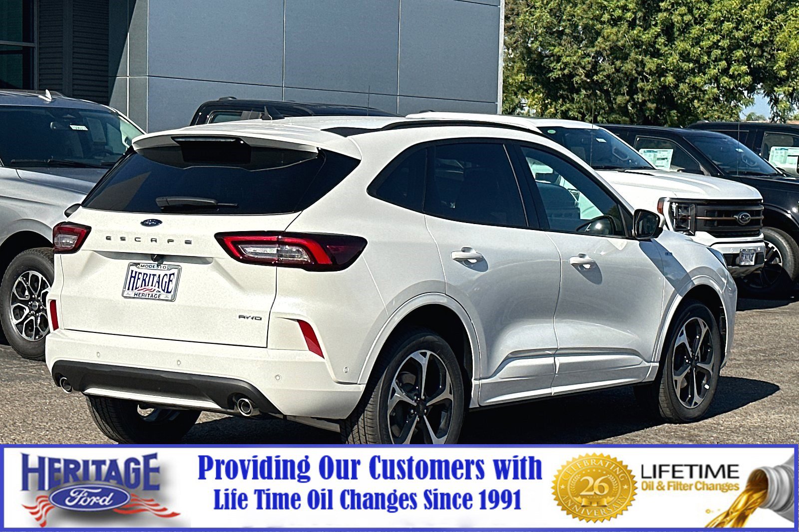 2023 Ford Escape ST-Line Elite photo 3