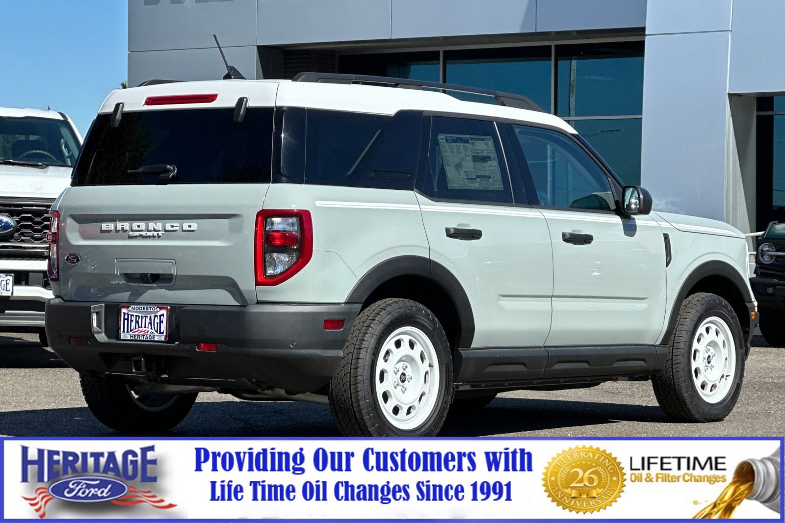 2024 Ford Bronco Sport Heritage photo 3