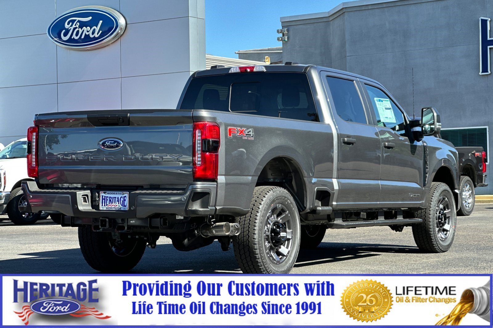 2025 Ford F-250 photo 3