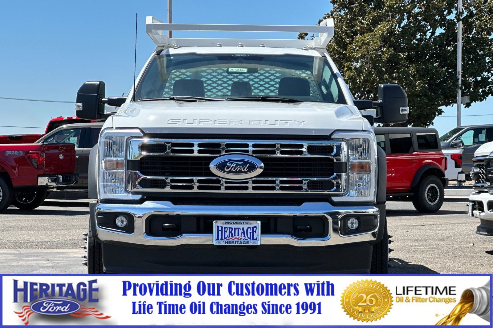 2024 Ford F-450 Super Duty Chassis Cab XL - Photo 8