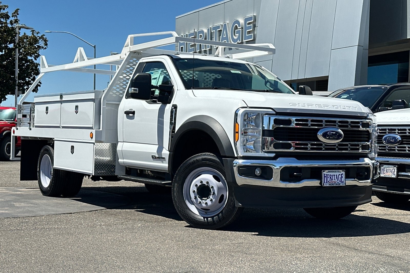 2024 Ford F-450 Super Duty Chassis Cab XL
