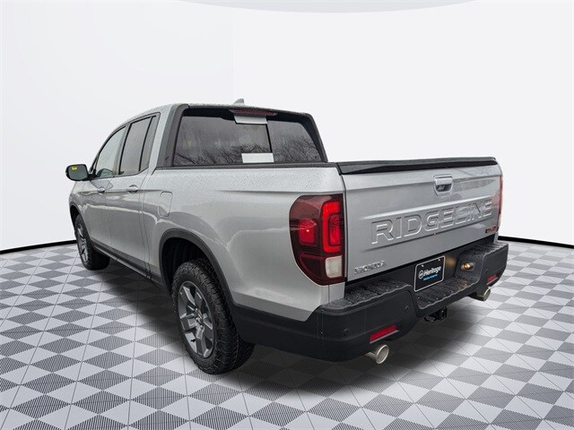 2025 Honda Ridgeline TrailSport photo 3