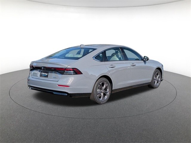 2025 Honda Accord Hybrid EX-L photo 4