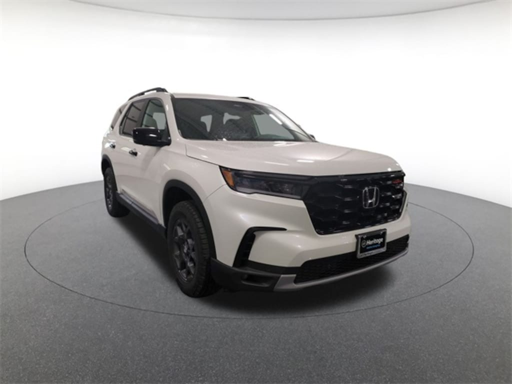 New 2025 Honda Pilot TrailSport SUV