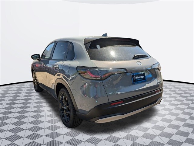 2025 Honda HR-V Sport photo 4