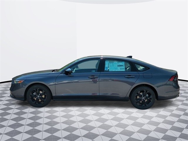 2025 Honda Accord SE photo 2