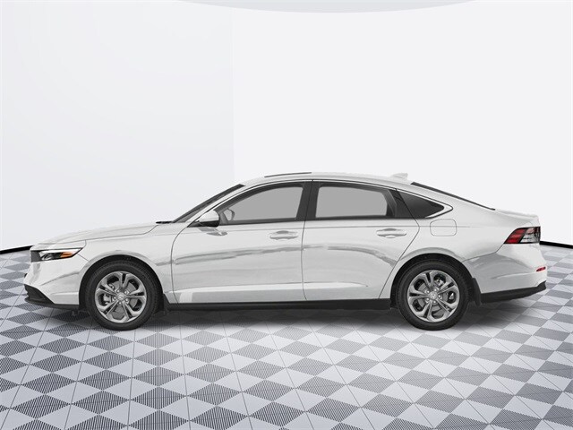 2025 Honda Accord SE photo 3