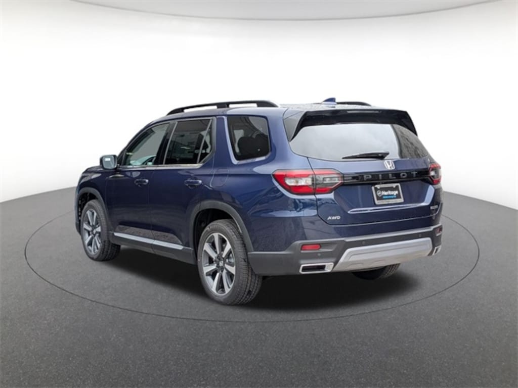 New 2025 Honda Pilot Touring SUV