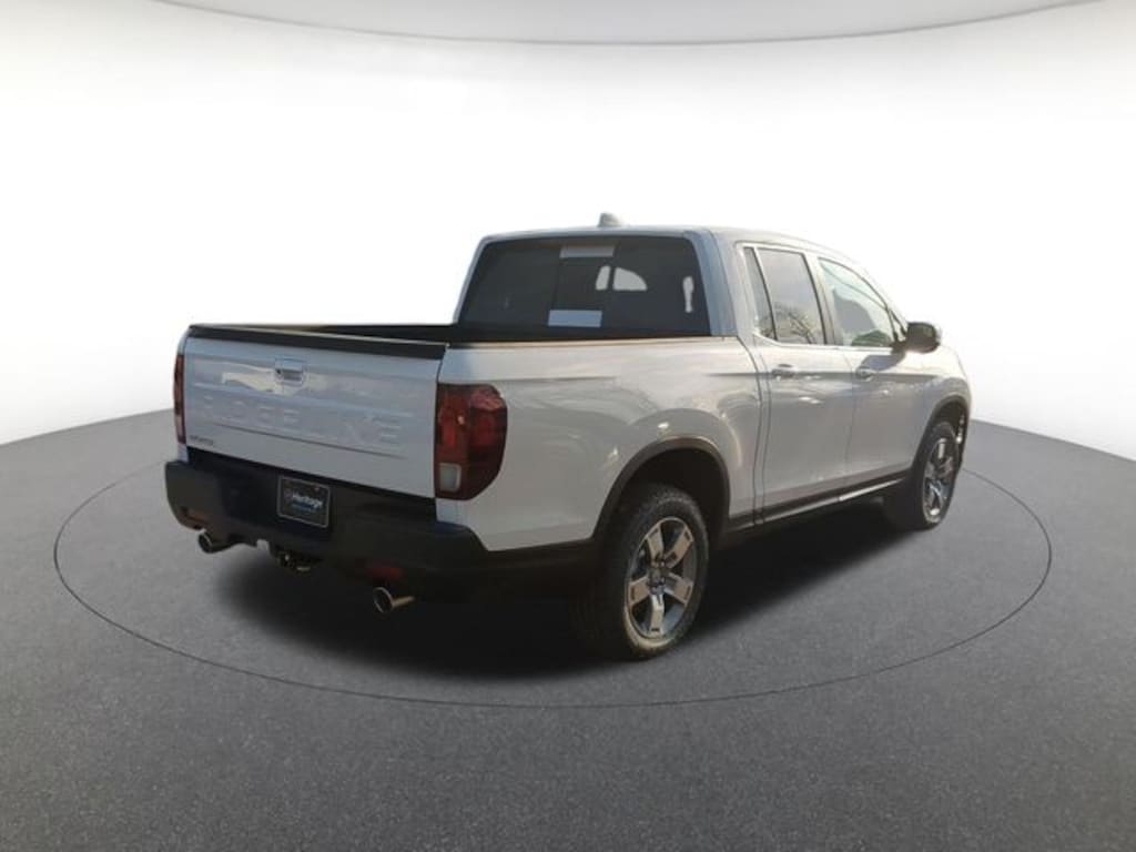 New 2026 Honda Ridgeline RTL Truck Crew Cab