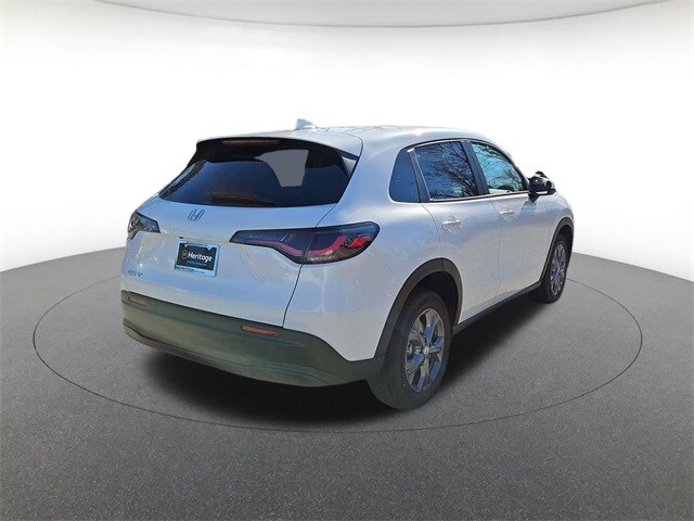 2026 Honda HR-V LX photo 4