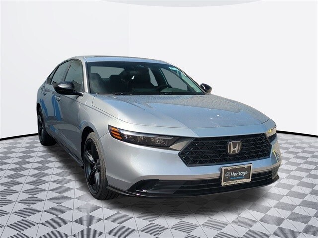 2025 Honda Accord Hybrid Sport-L photo 2