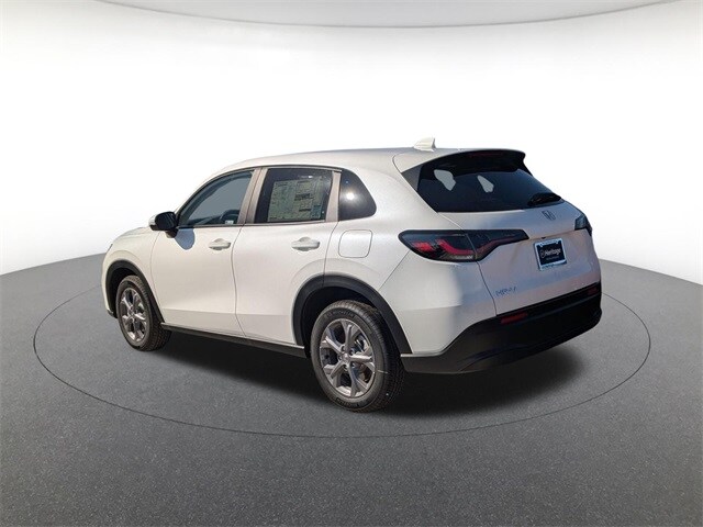 2026 Honda HR-V LX photo 3