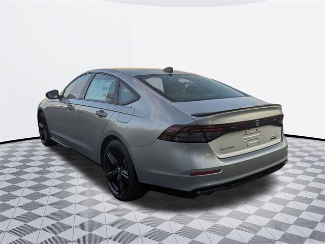 2025 Honda Accord Hybrid Sport-L photo 3