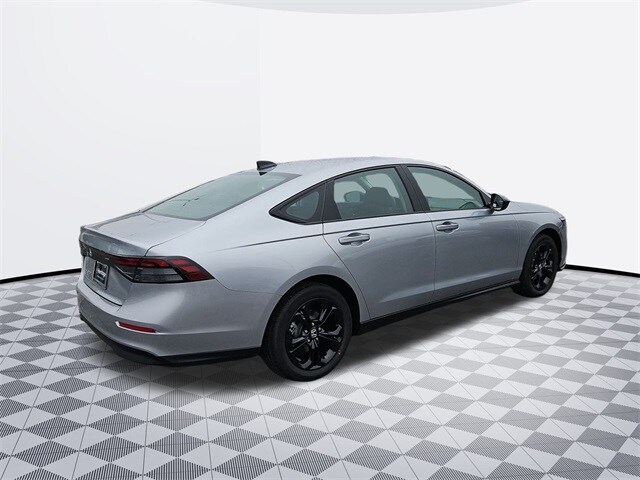 2025 Honda Accord SE photo 4
