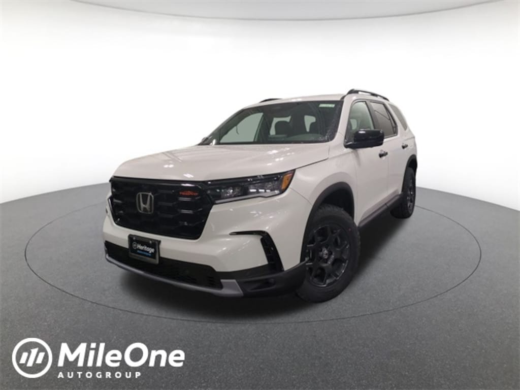 New 2025 Honda Pilot TrailSport SUV