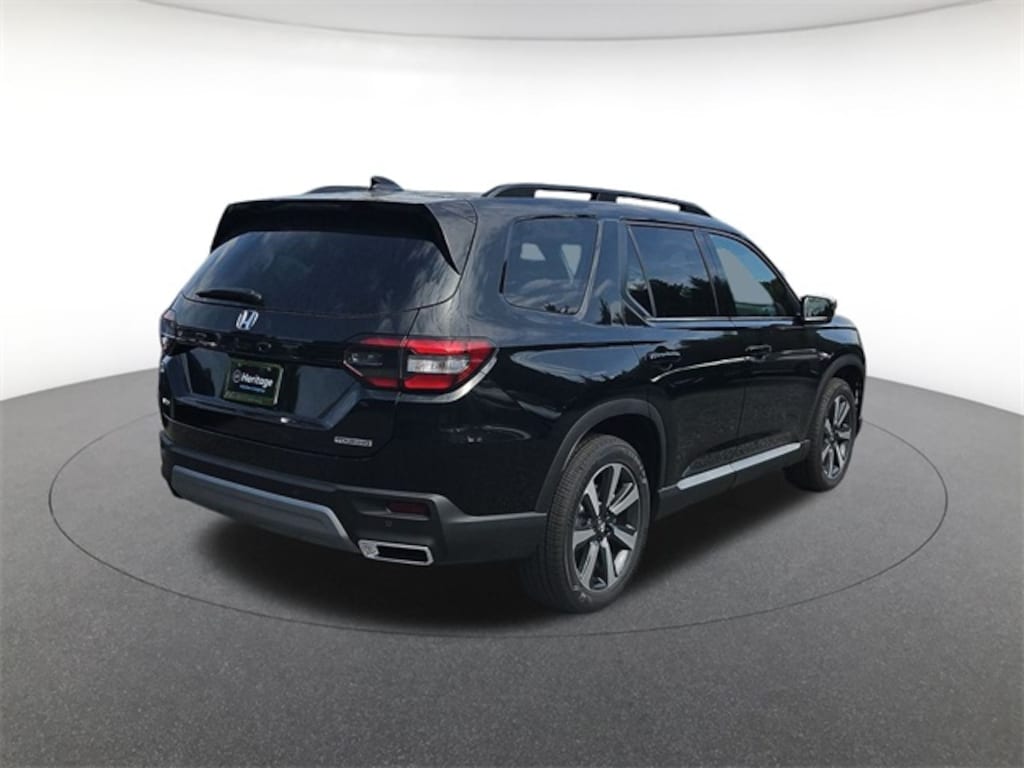 New 2025 Honda Pilot Touring SUV