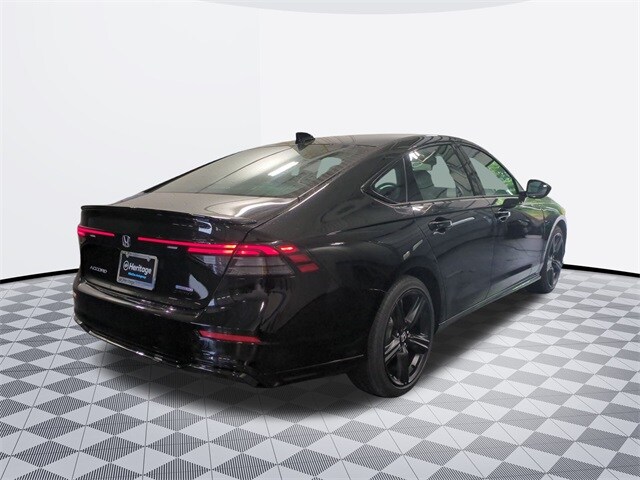 2025 Honda Accord Hybrid Sport-L photo 4