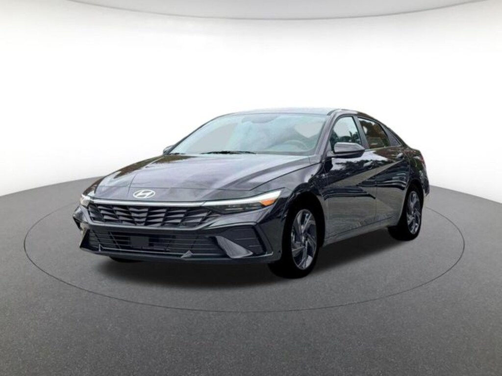 New 2026 Hyundai Elantra SEL Sport Premium Sedan