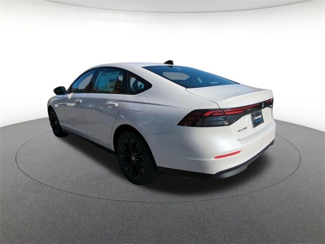 2025 Honda Accord SE photo 3