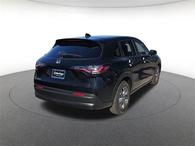 2026 Honda HR-V LX photo 4