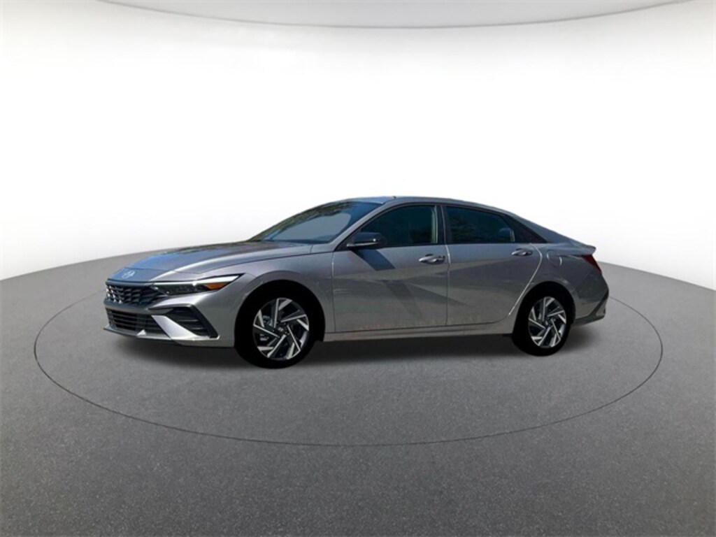 New 2025 Hyundai Elantra SEL Sport Sedan