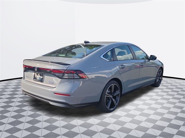 2025 Honda Accord Hybrid Sport photo 4