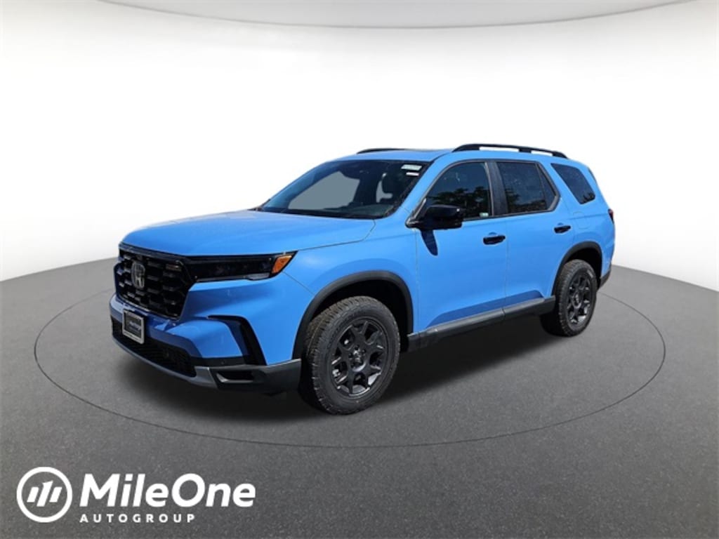 New 2025 Honda Pilot TrailSport SUV