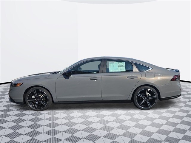 2025 Honda Accord Hybrid Sport photo 2