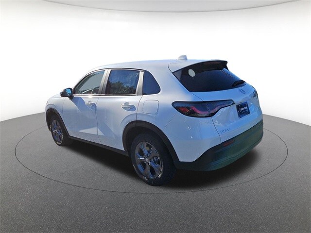 2026 Honda HR-V LX photo 3