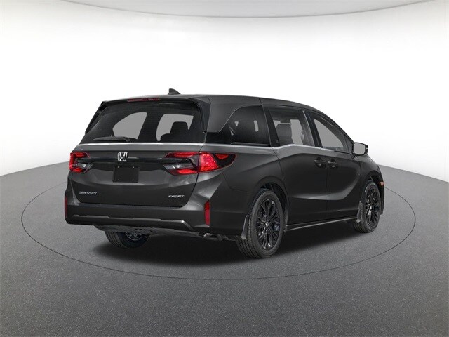 2026 Honda Odyssey photo 2