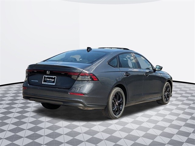 2025 Honda Accord SE photo 2