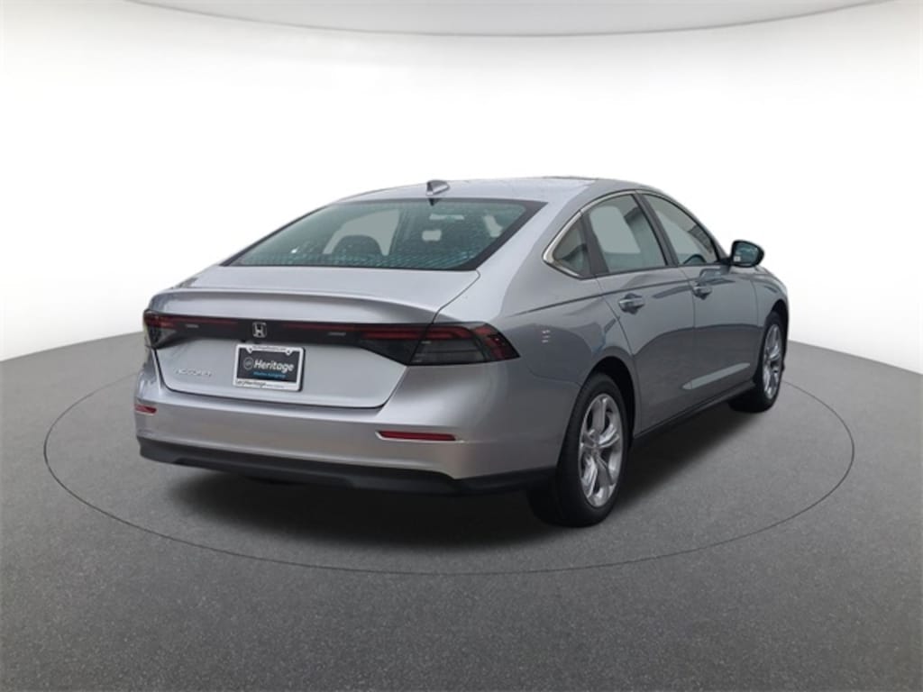 New 2025 Honda Accord LX Sedan